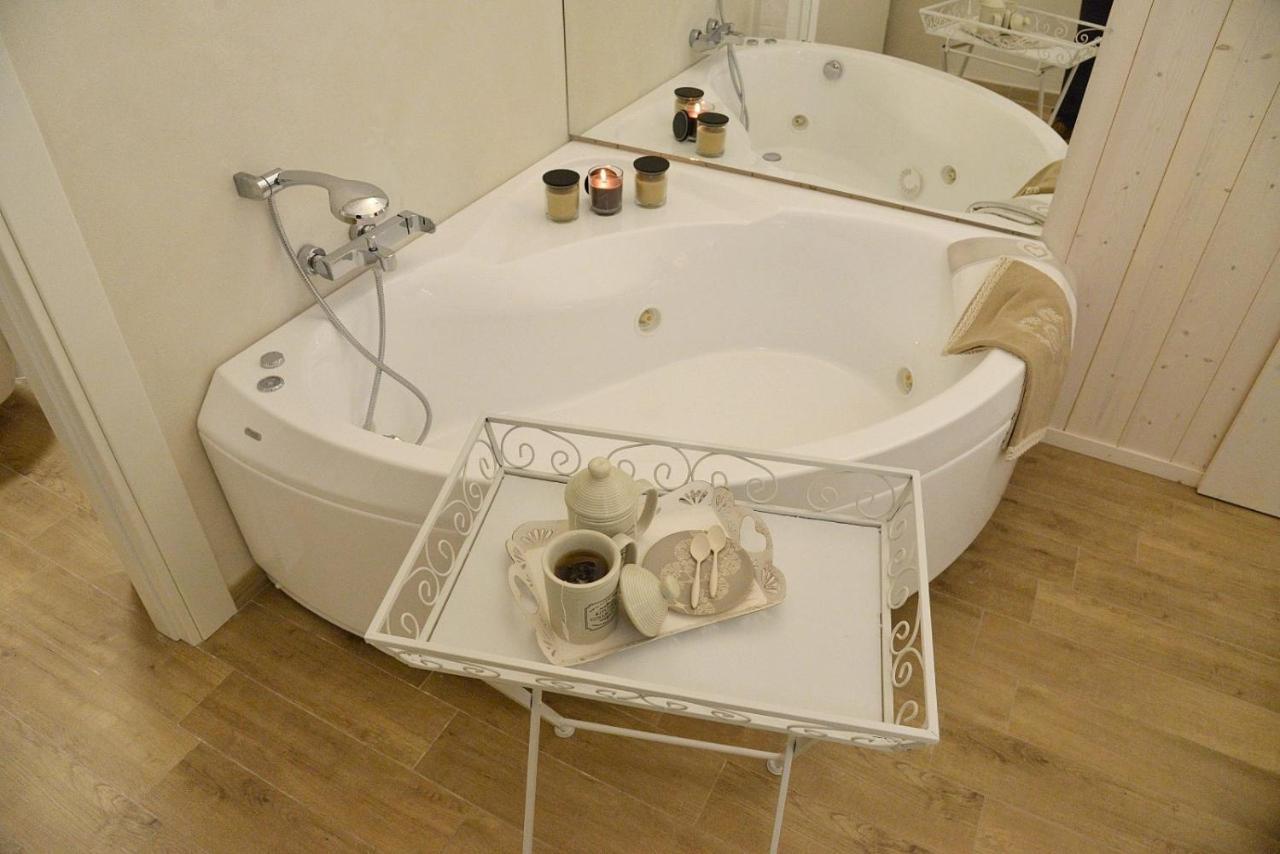 Suite Vitti 5 - Puglia Mia Apartments Monopoli Eksteriør billede